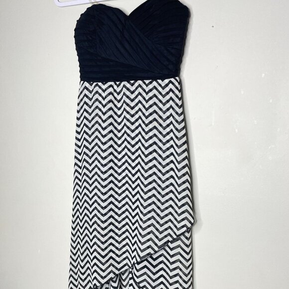 Guess Y2K Small Black White Strapless Sweetheart Flowy Chevron High Low Dress - Picture 3 of 9